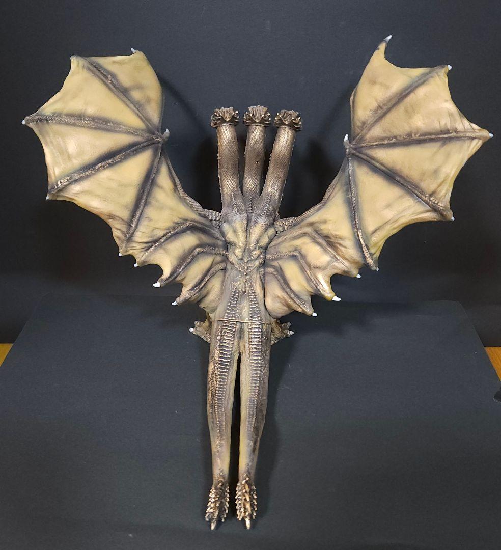 ゴジラ怪獣ソフビ キングギドラ(ハリウッド版)リペイント完成品 - メルカリ