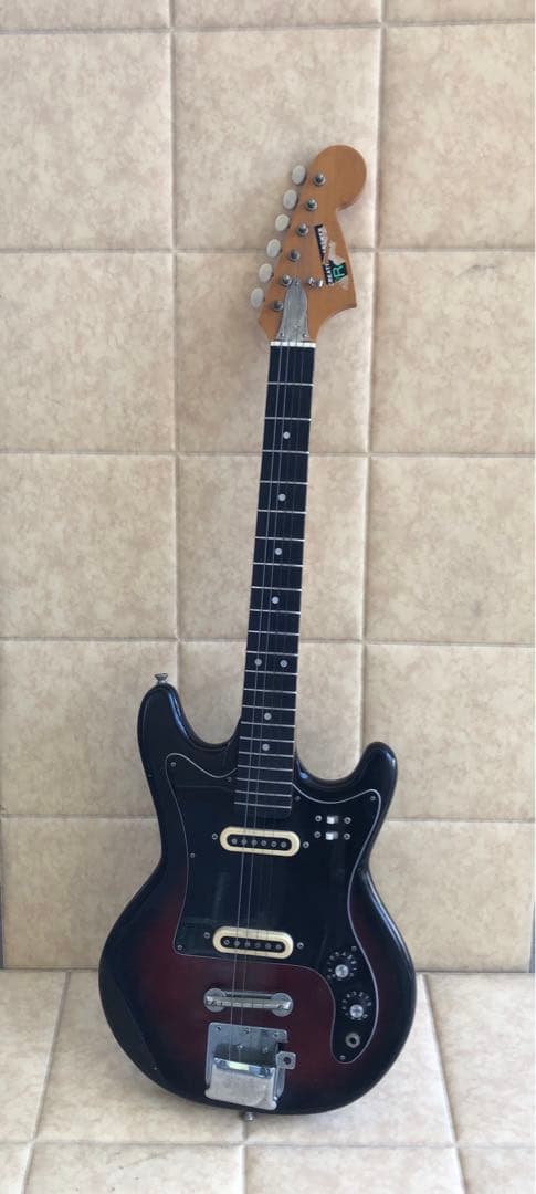 エレキギター　(メーカー不明)(G70)