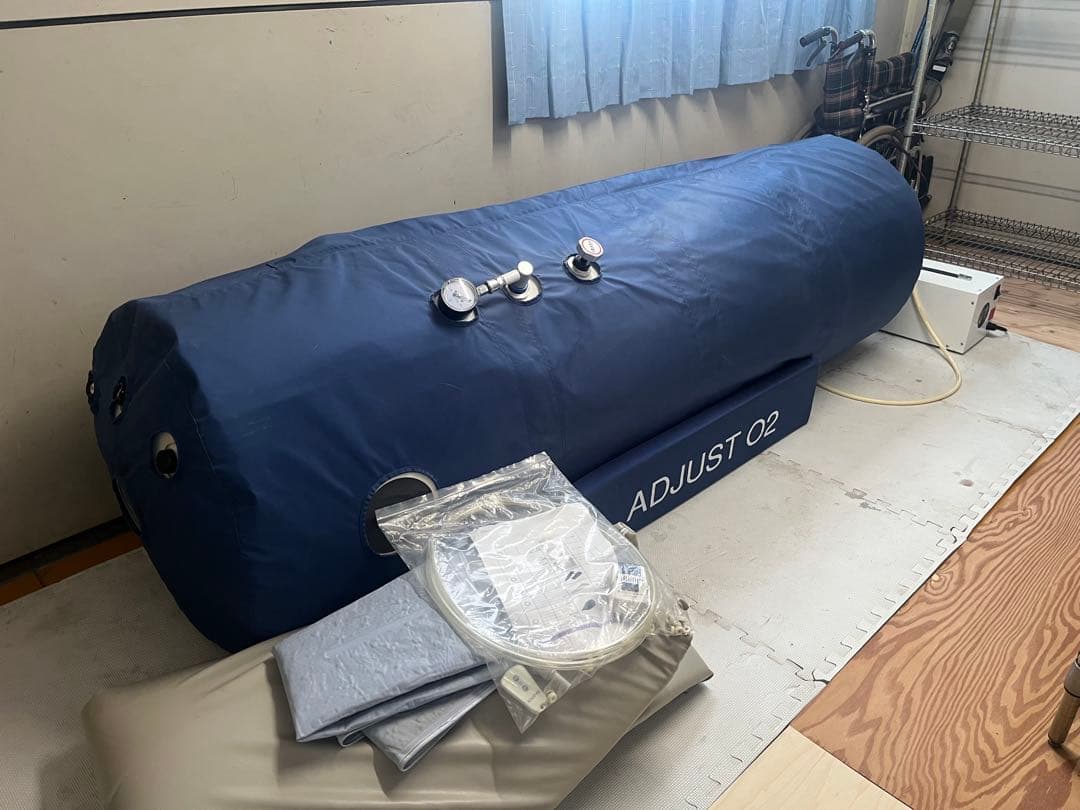 酸素カプセル ソフトタイプ 【25年1月購入】 付属品多数 ADJUST O2