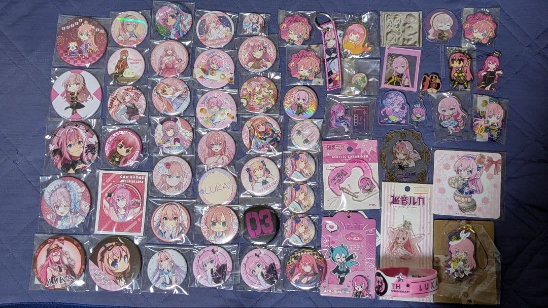 巡音ルカ 缶バッジ いろいろグッズセット