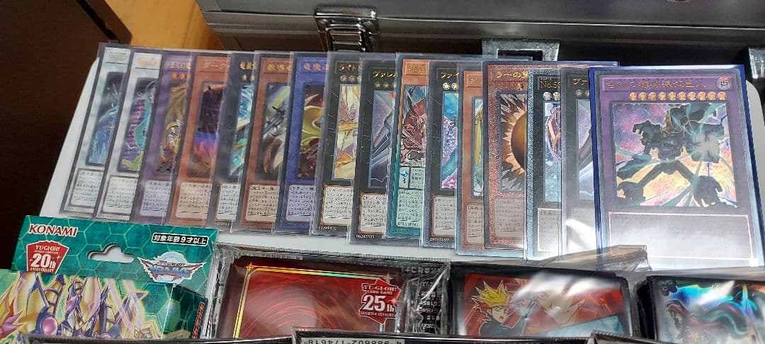 遊戯王 スーパーレア以上約900枚 合計4000枚以上大量まとめ売り - メルカリ