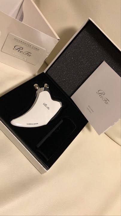 リファ カッサ 小顔 小顔ローラー ホワイト 未使用 ノータッチ 顔 マッサージ