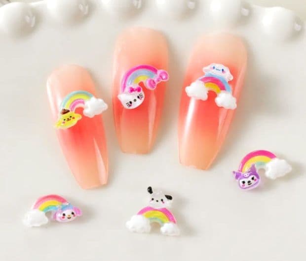 商品説明必読!!サンリオ❤︎虹 レインボー ネイルパーツ