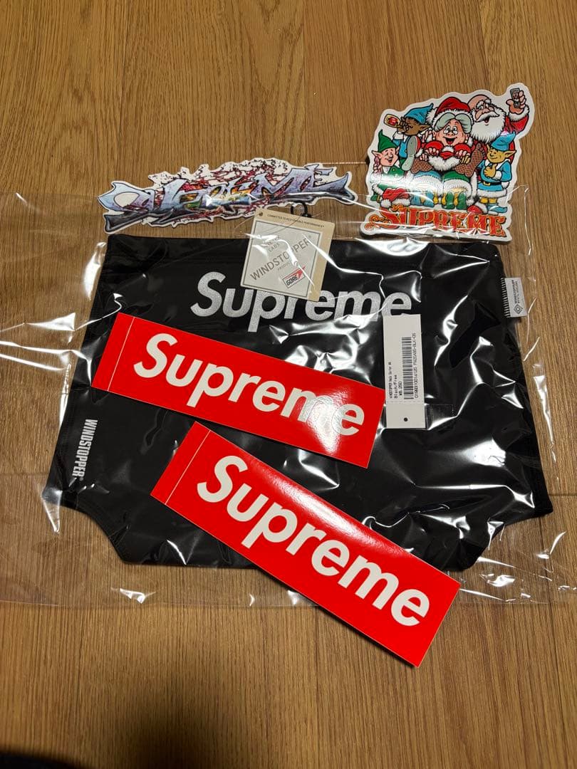 小物 Supreme 2026 Windstopper Neck Gaiter