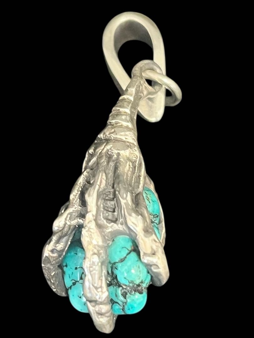 シルバー 925ハンドモチーフ キングマン　ターコイズ ペンダントトップ 楽天市場】インディアンジュエリー ナバホ族 作 キングマンターコイズ