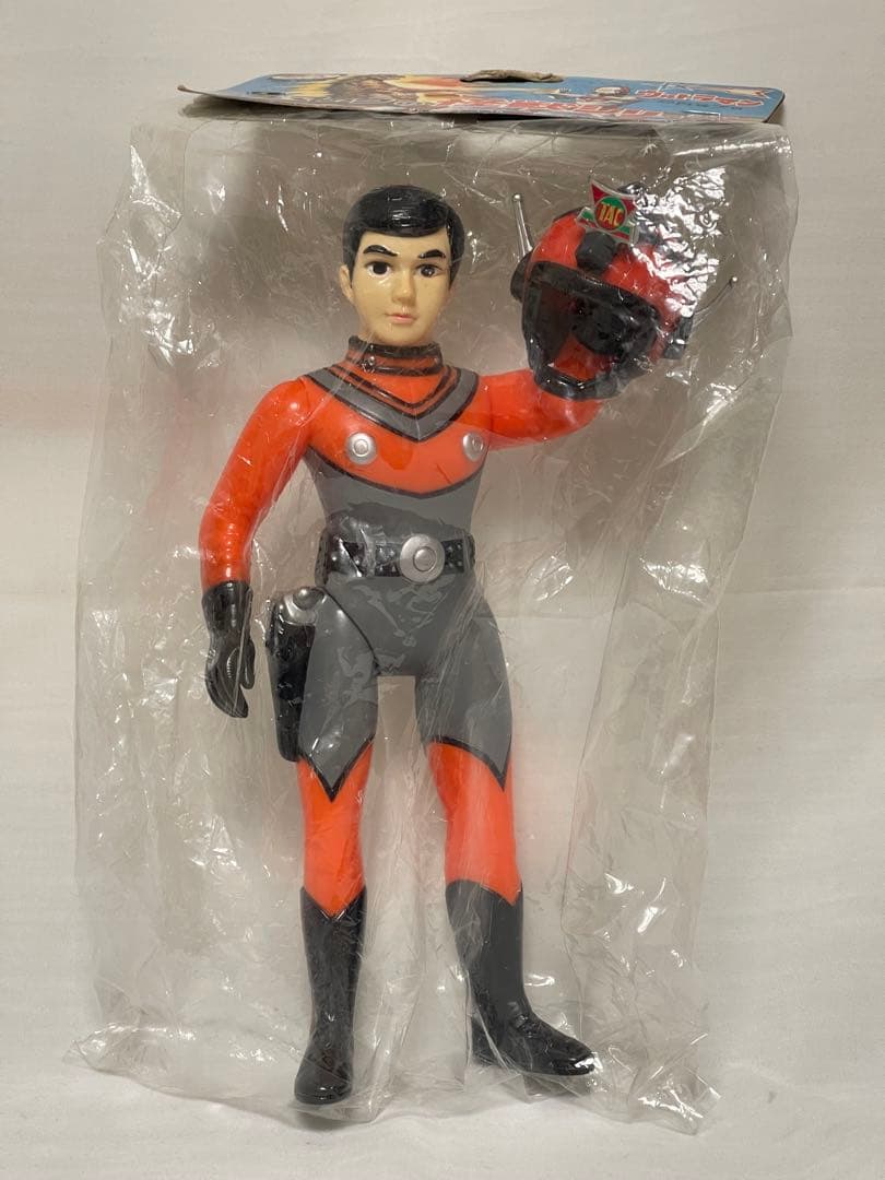 ブルマァク　新・復刻版怪獣シリーズ　ウルトラマンA TAC隊員