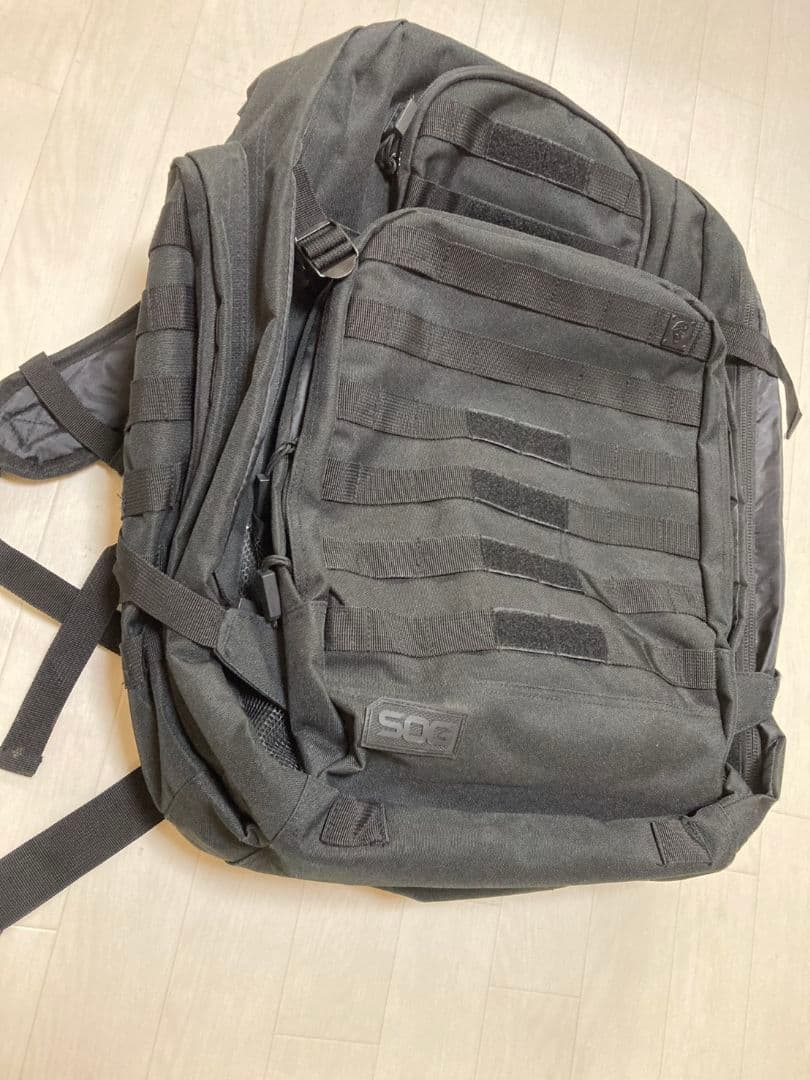 SOGバラージュ タクティカルインナーフレームバックパック、64.3収納