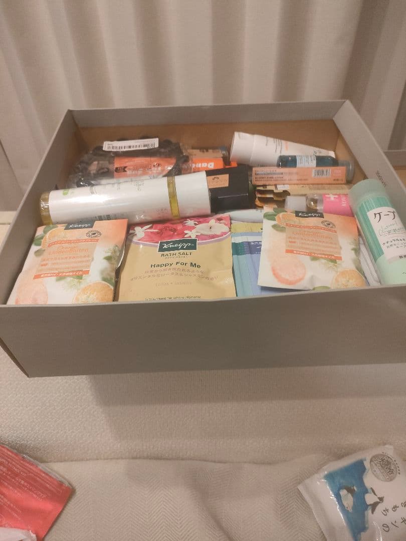 スキンケア　メイク用品　30点以上まとめ売り