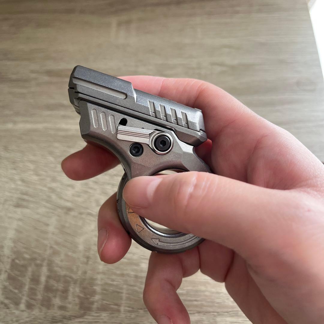 フィジェットトイ 銃 ガン スライダー - メルカリ