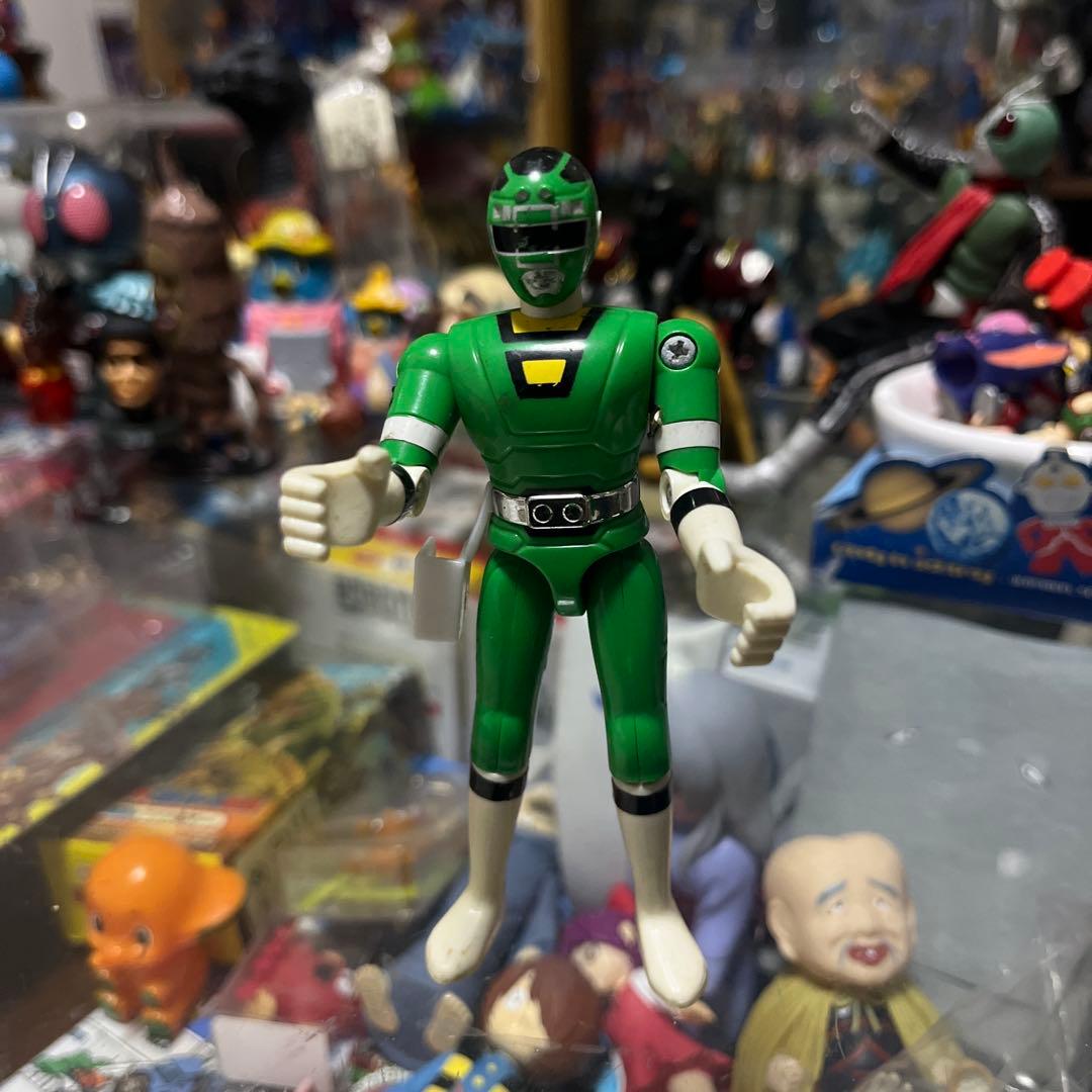 レトロ 激走戦隊カーレンジャー グリーンレーサー 可動フィギュア