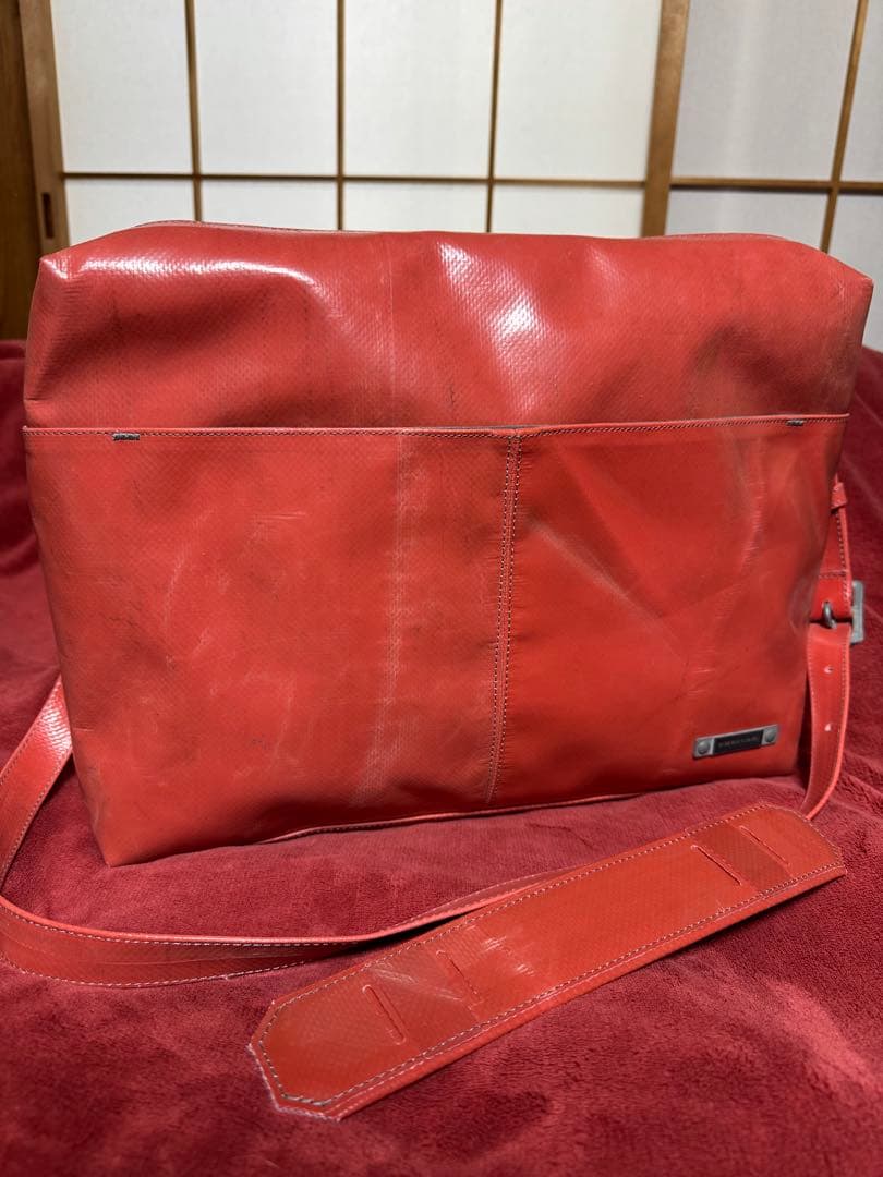 フライターグ FREITAG REFERENCE LINEショルダーバッグ RARE Discontinued － FREITAG REFERENCE LINE LARGE Travel Shoulder