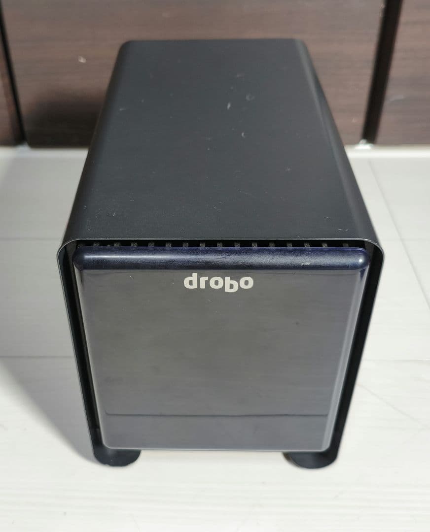 j*i様 HDDケース　DROBO 5C