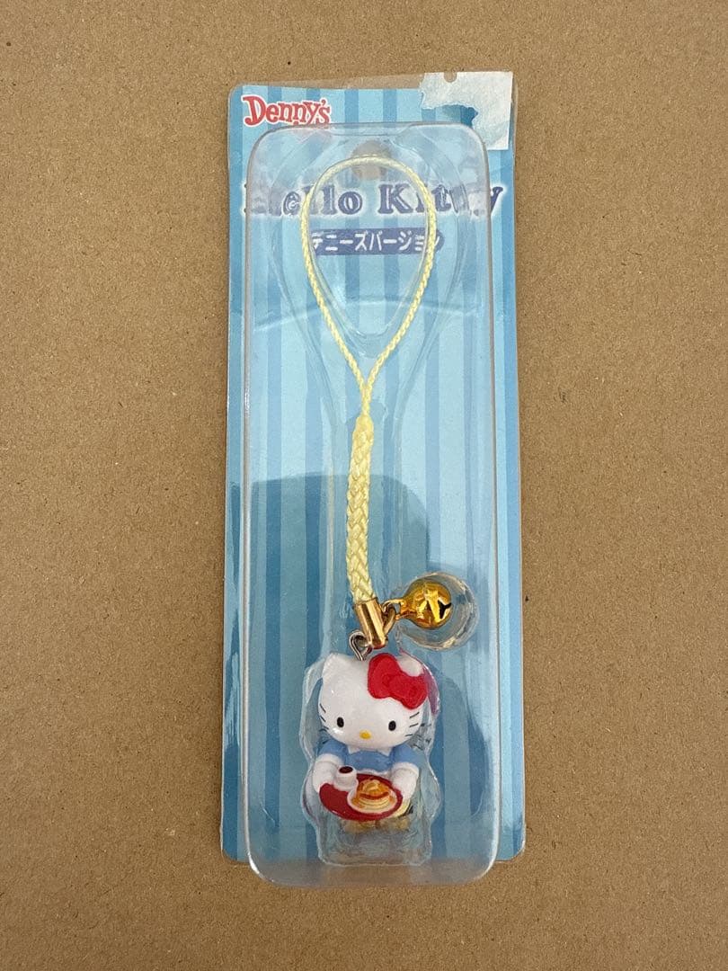 ご当地キティ　ハローキティ　ストラップ デニーズ限定　レア希少、人気 楽天市場】ハローキティ フェアリーマスコット フォンストラップ