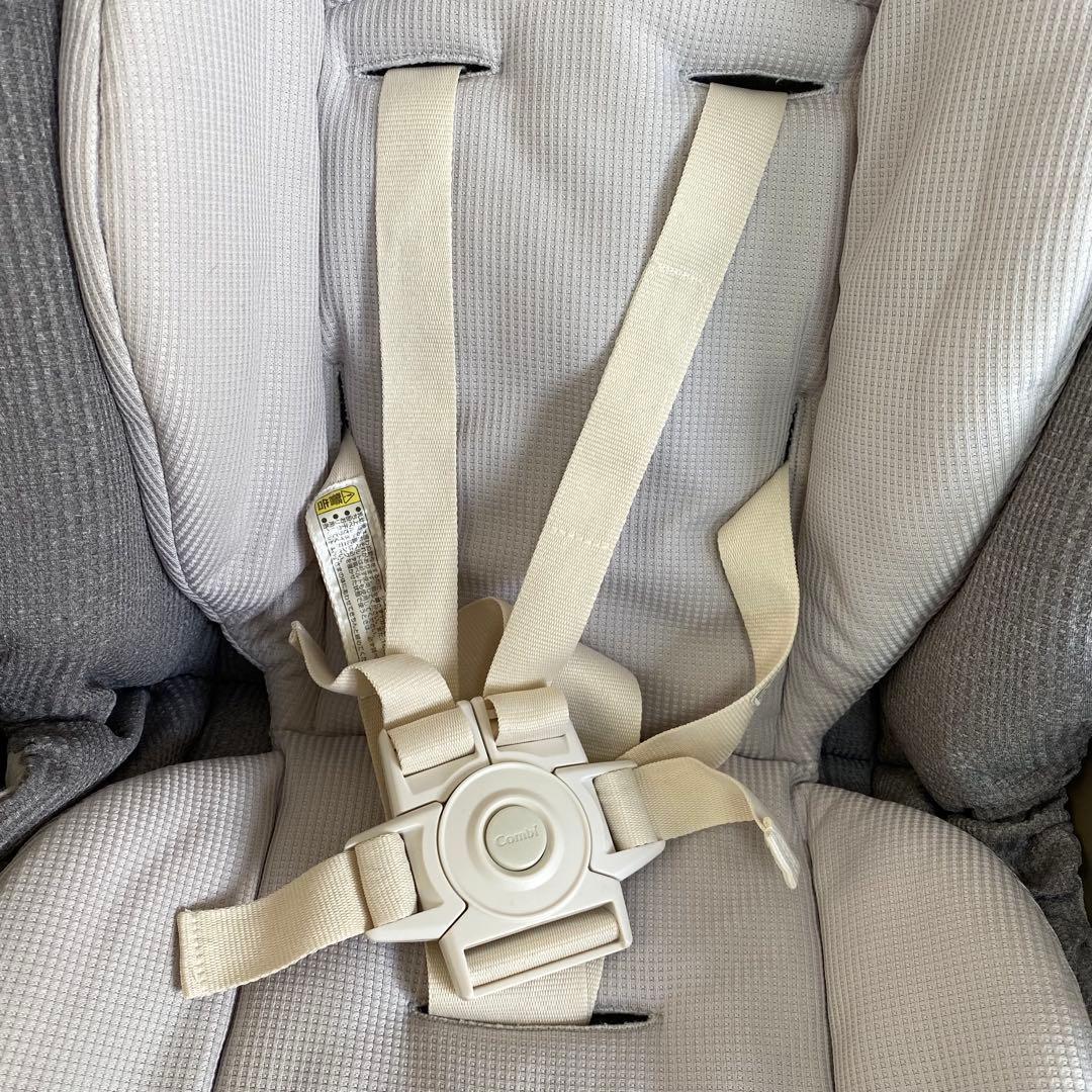 《良品》Combi コンビ ネムリラAT オートスウィング 電動ハイローチェア