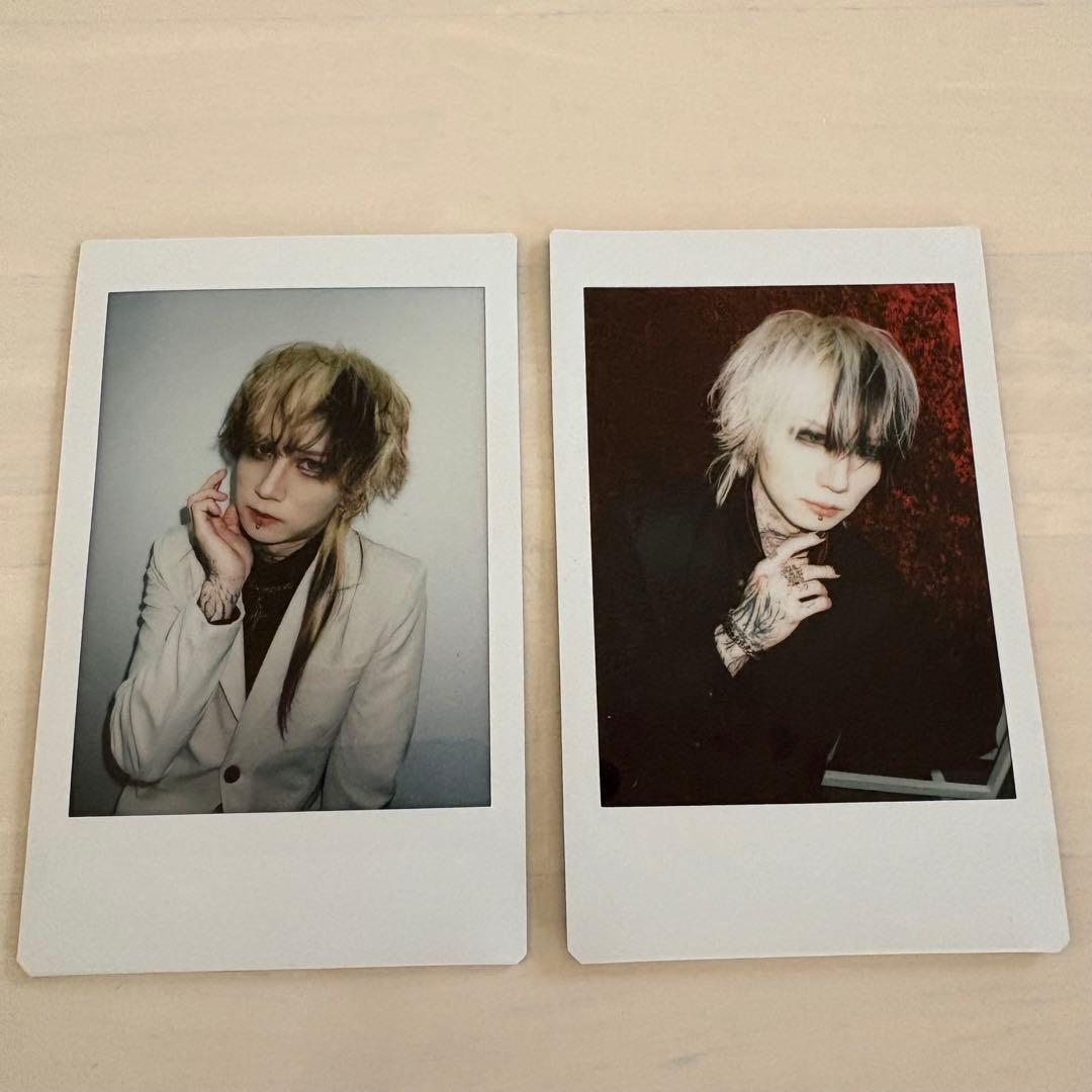 JILUKA】チェキ2枚セット - メルカリ