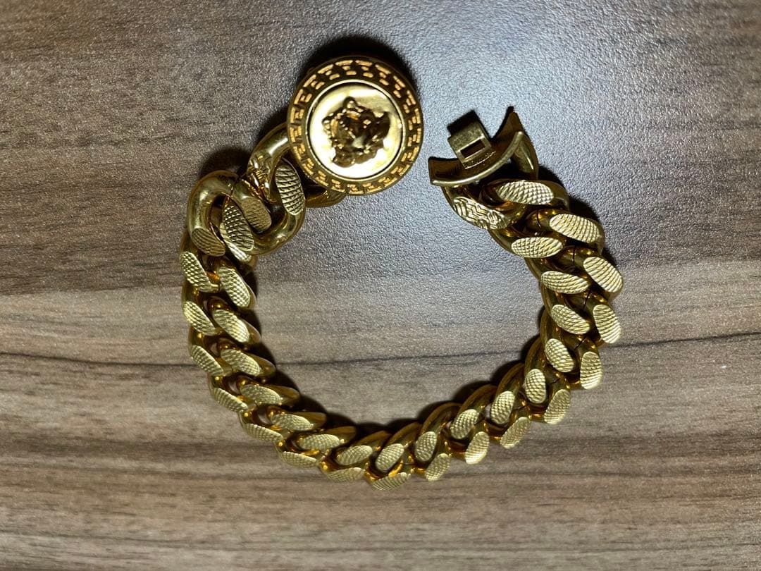 VERSACE ゴールドチェーンブレスレット