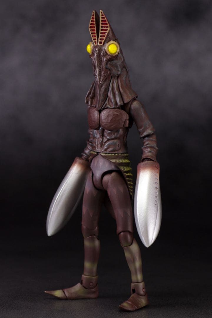バルタン星人 ウルトラアクト フィギュア