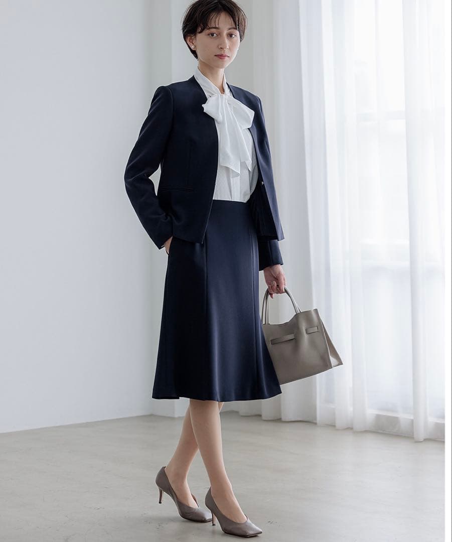 23区 トリアセダブルジョーゼット ノーカラー ジャケット38スカート40