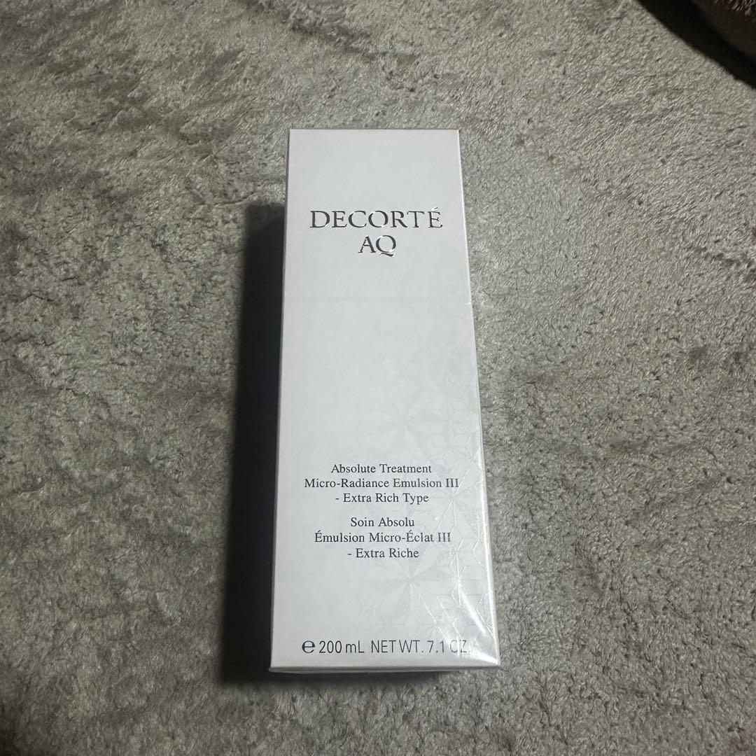 DECORTE AQ アプソリュートエマルジョンマイクロラディアンスIII