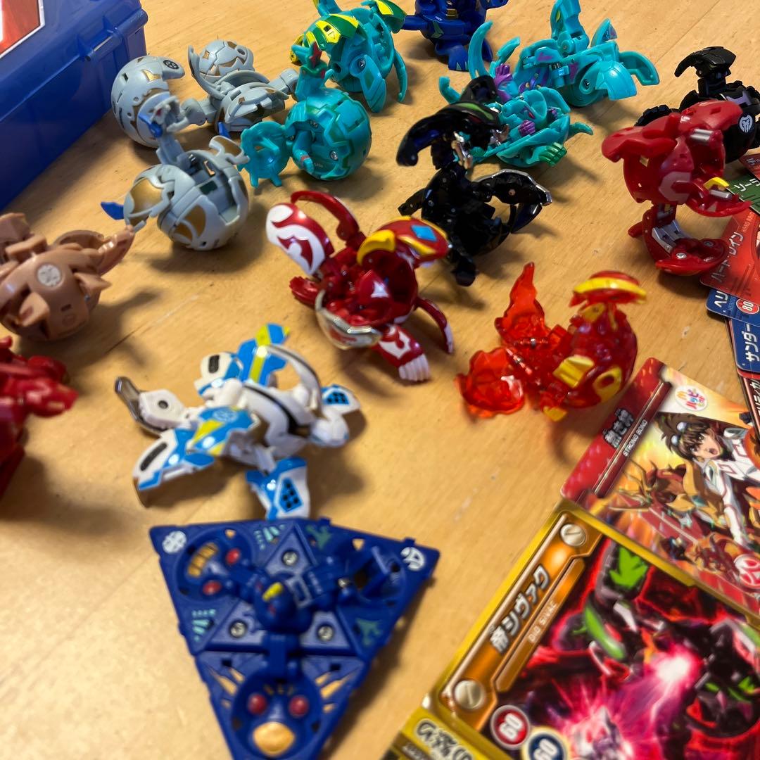 爆丸 16個セット販売 中古品 バラ売り不可 - メルカリ