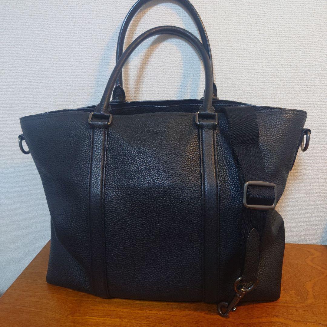 COACH レザートートバッグ ショルダーストラップ付き