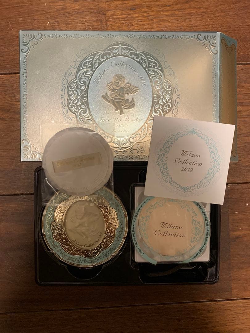 カネボウ　ミラノコレクション2019 フェイスパウダー