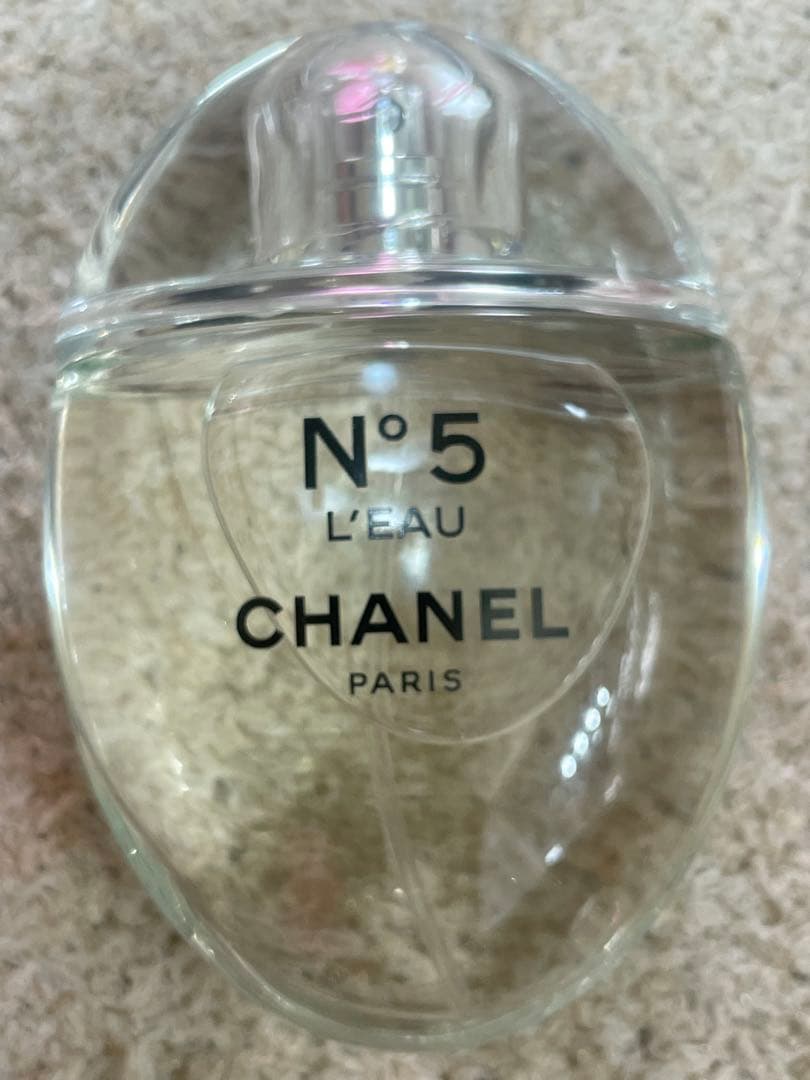 CHANEL N°5 L'EAU 香水