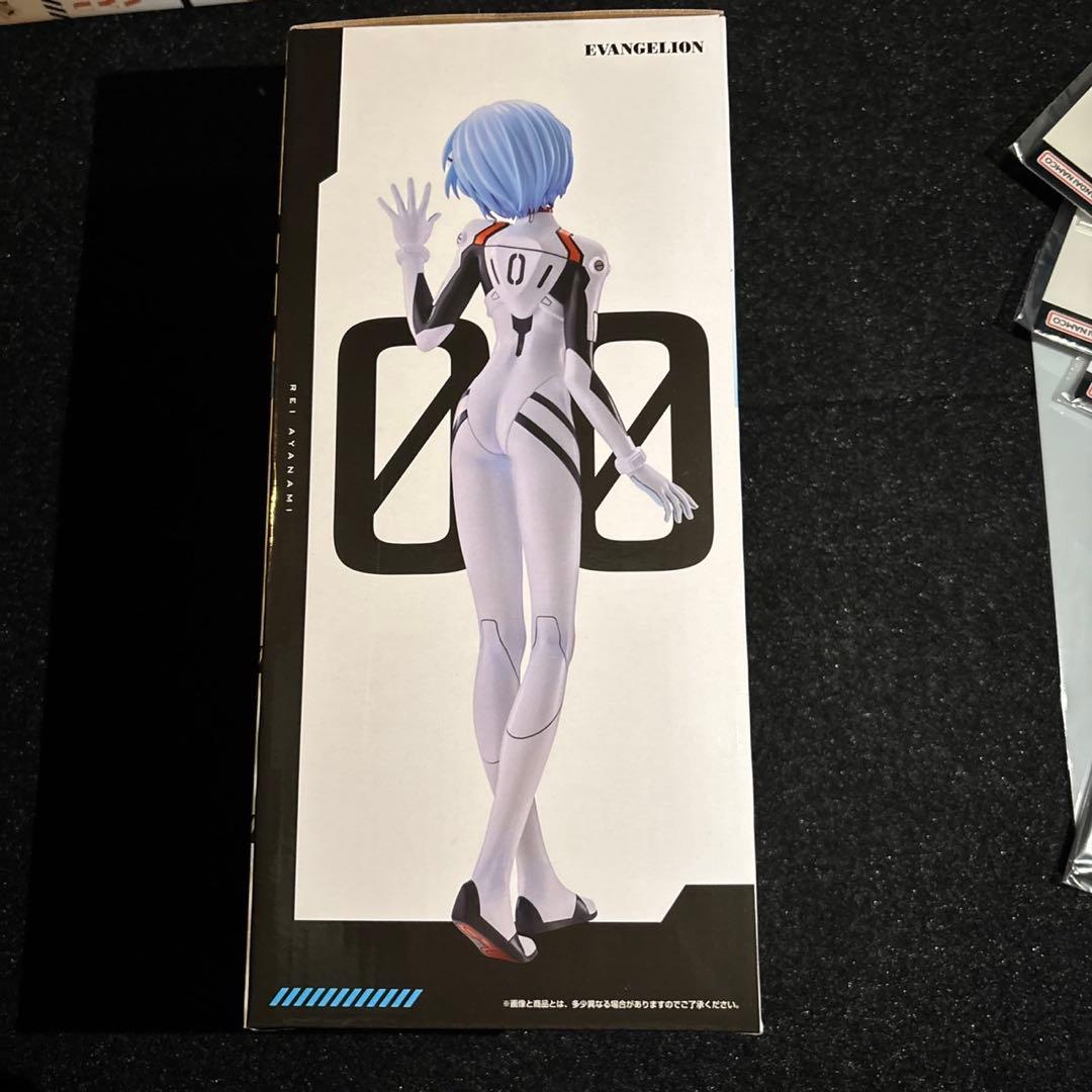 エヴァンゲリオン 綾波レイ フィギュア 30周年記念1番くじ - メルカリ