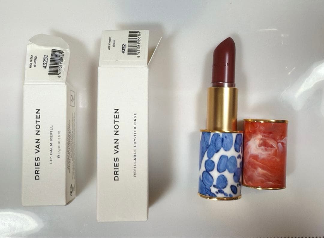 む*む様 ドリスヴァンノッテン 口紅＋ケース