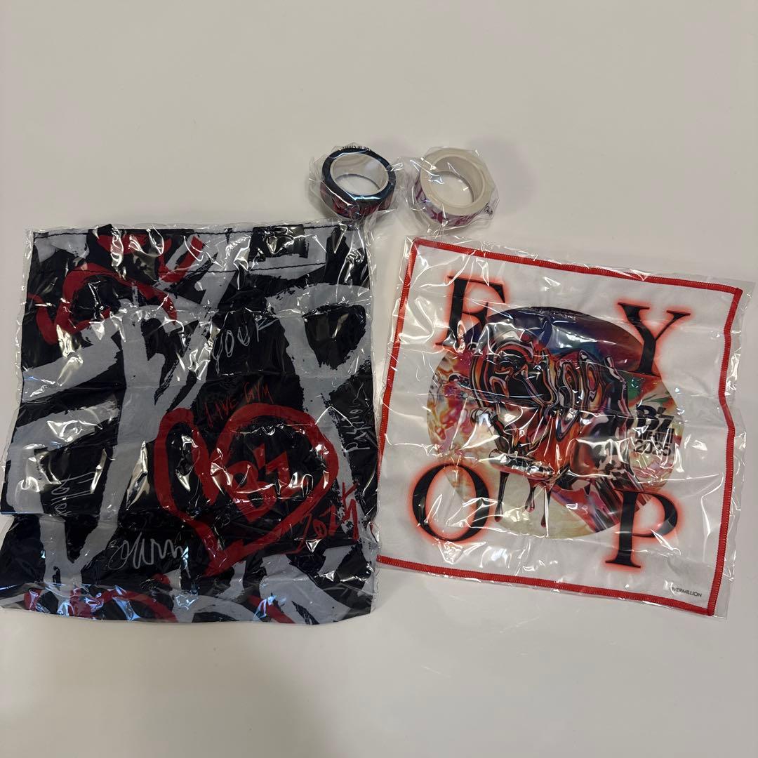 B'z LIVE-GYM 2025 -FYOP- ガチャ - メルカリ