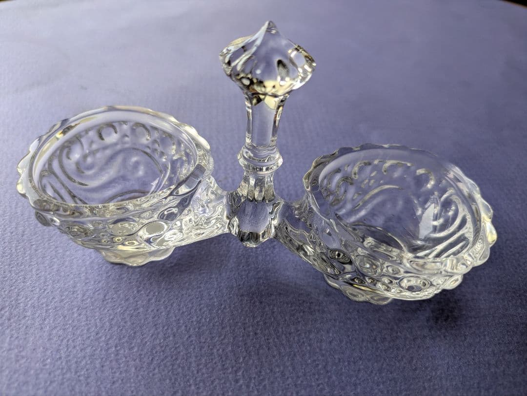 バカラ　　置き物