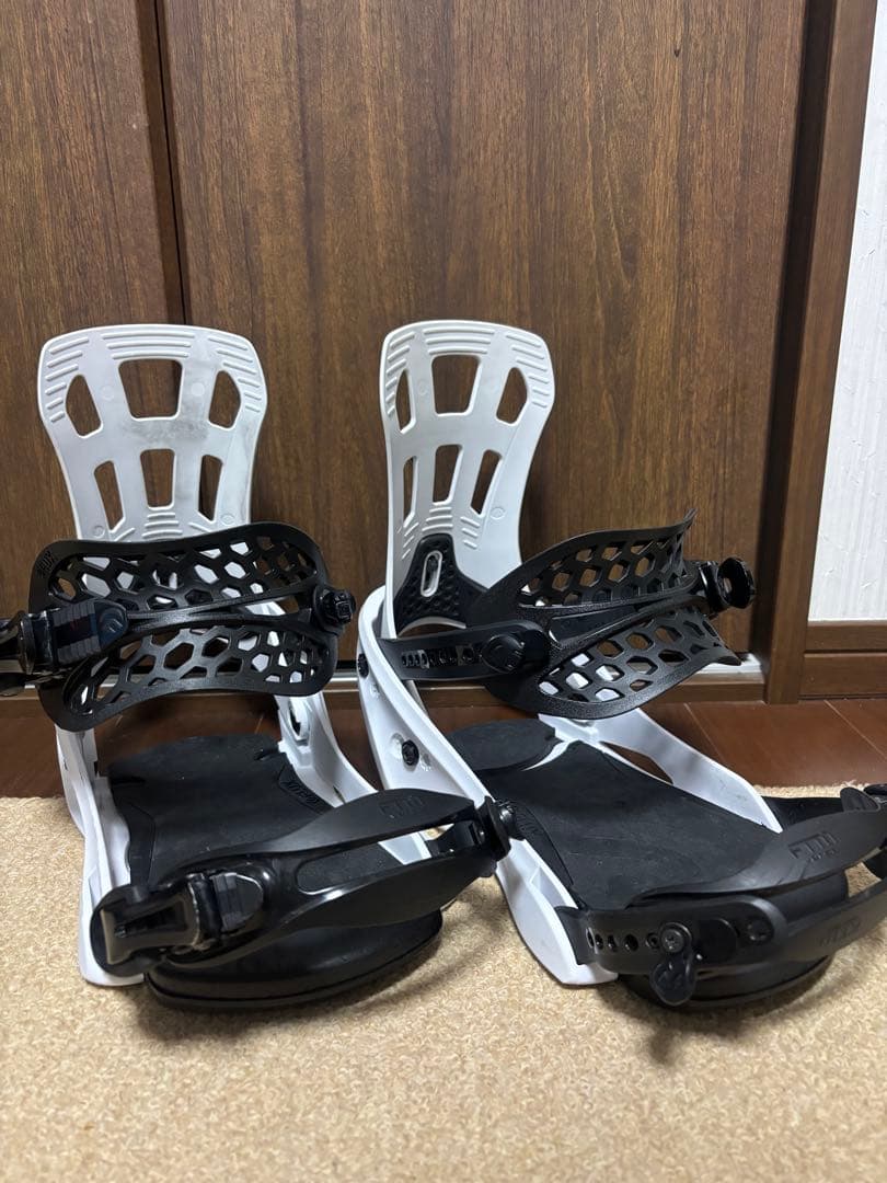程度良好　FLUX 22年式モデルEM ビンディング サイズＬ27〜29cm