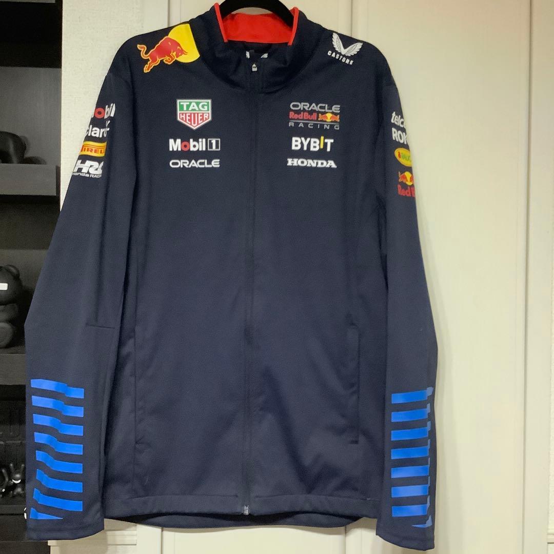 2024オラクルレッドブルレーシングソフトシェルジャケット正規品