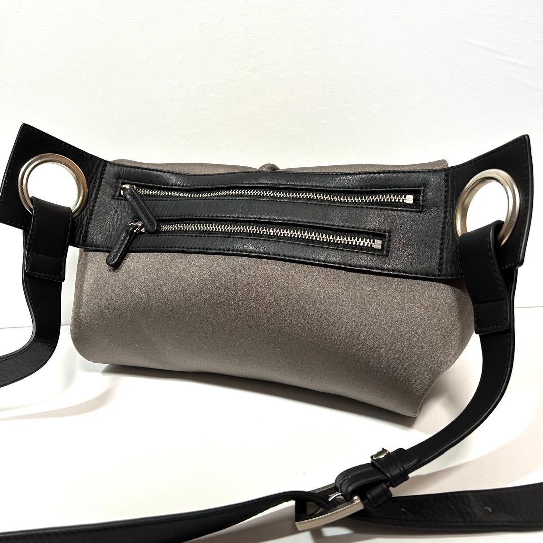 人気✨カワカワ ショルダーバッグ hatomeボディバッグ wet wet】hatomeボディバッグMサイズ | ボディバッグ