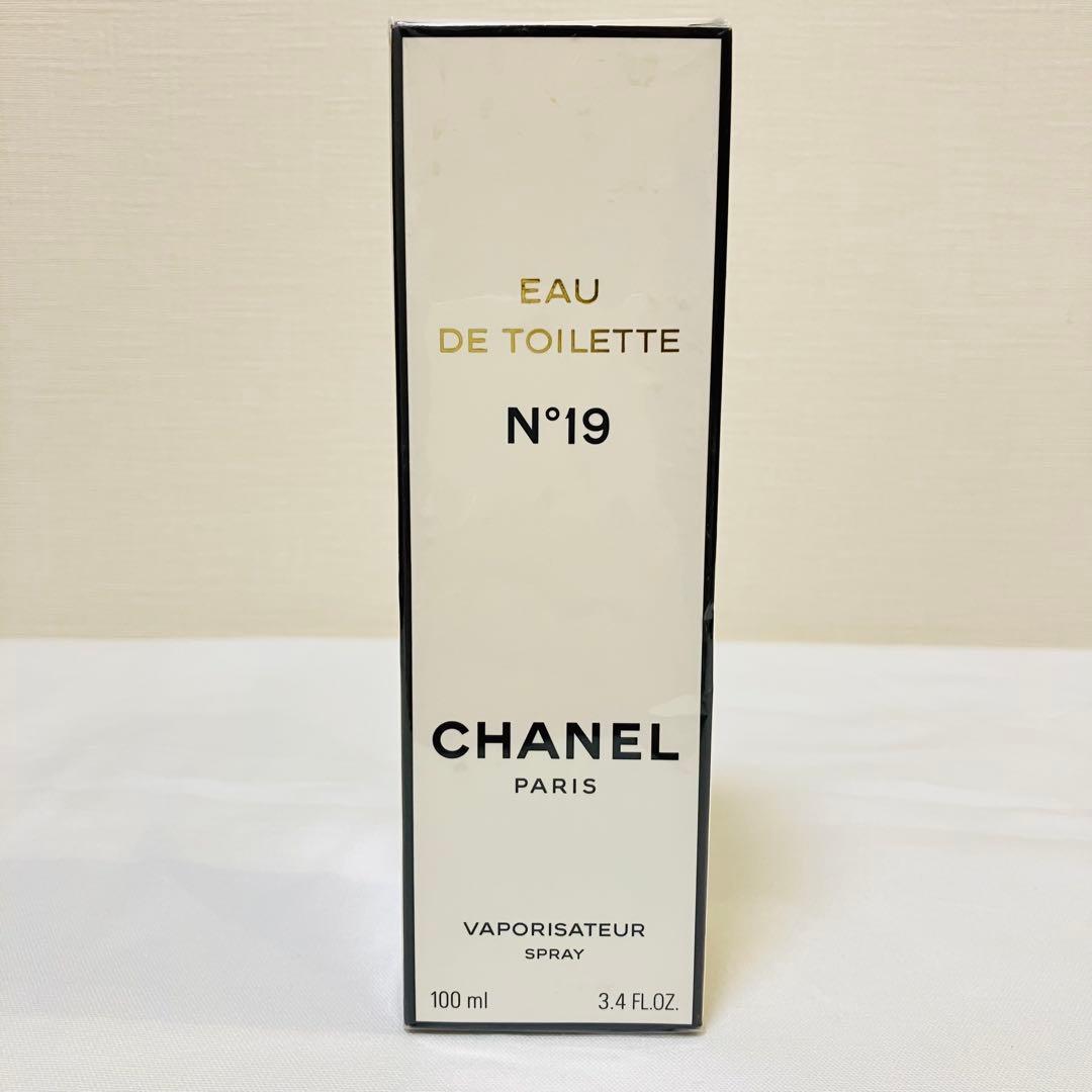 新品未開封　CHANEL シャネル N゜19 オードトワレ　香水　100ml ③