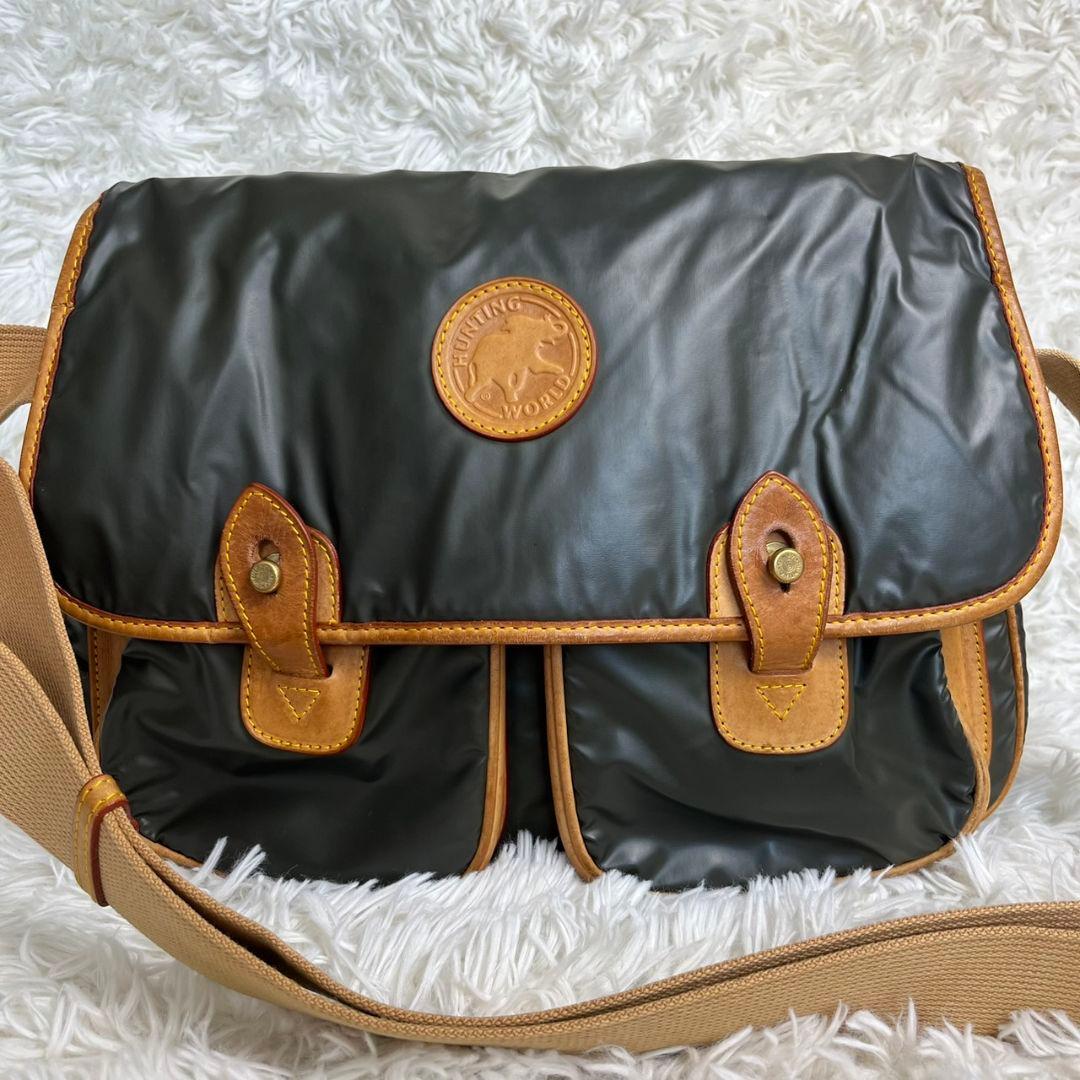 美品 HUNTING WORLD ショルダーバッグ バチュークロス バチューサー