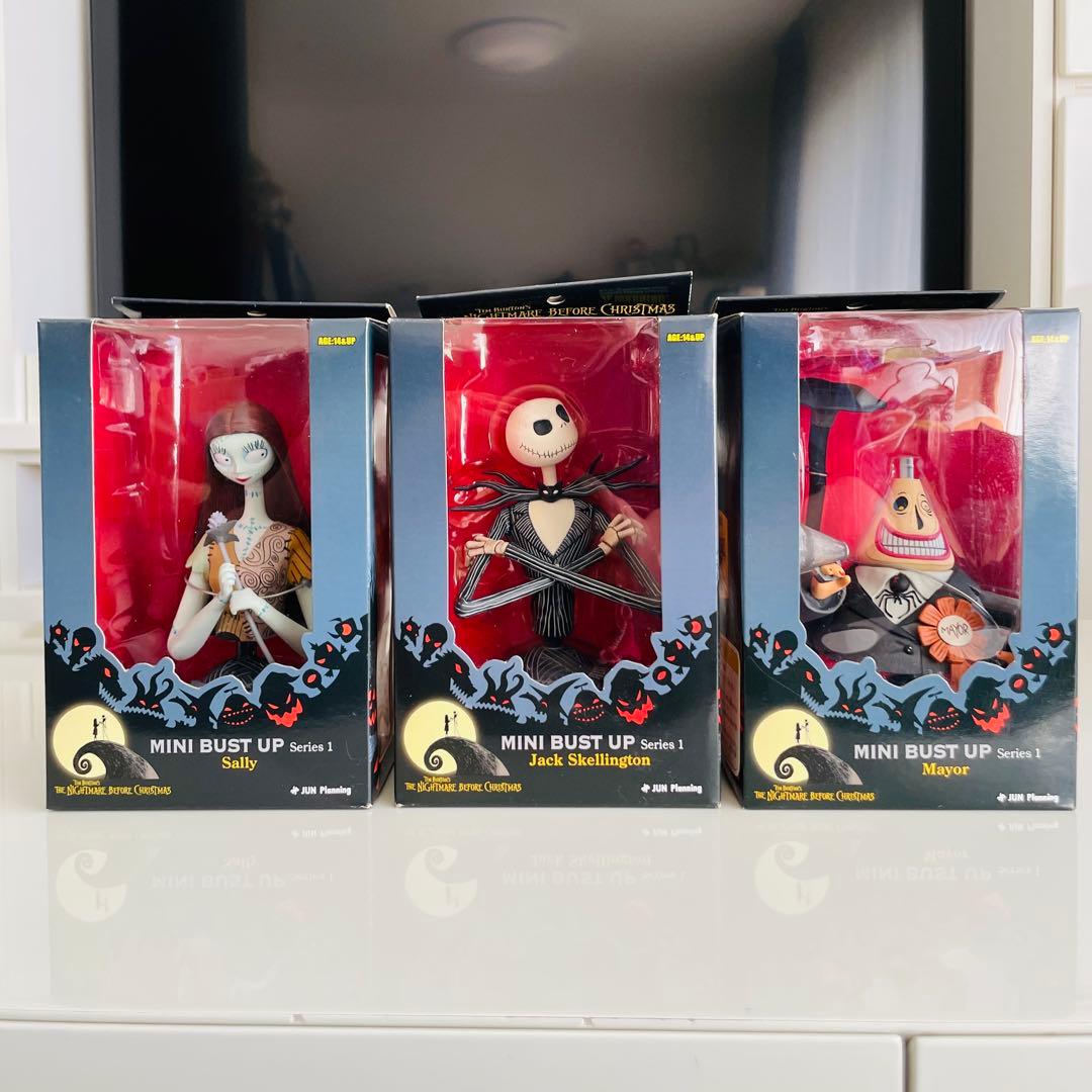 新品 ナイトメア・ビフォア・クリスマス ミニバストアップフィギュアセット