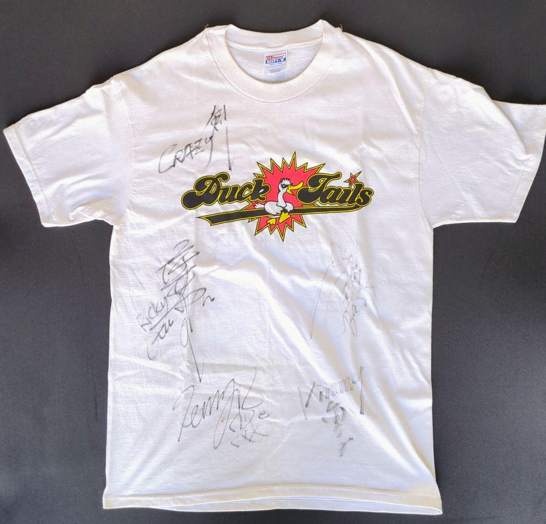 [一点物] Duck Tails 直筆サインTシャツ 横山剣さん在籍期の物 一点物] Duck Tails 直筆サインTシャツ 横山剣さん在籍期の物 - メルカリ