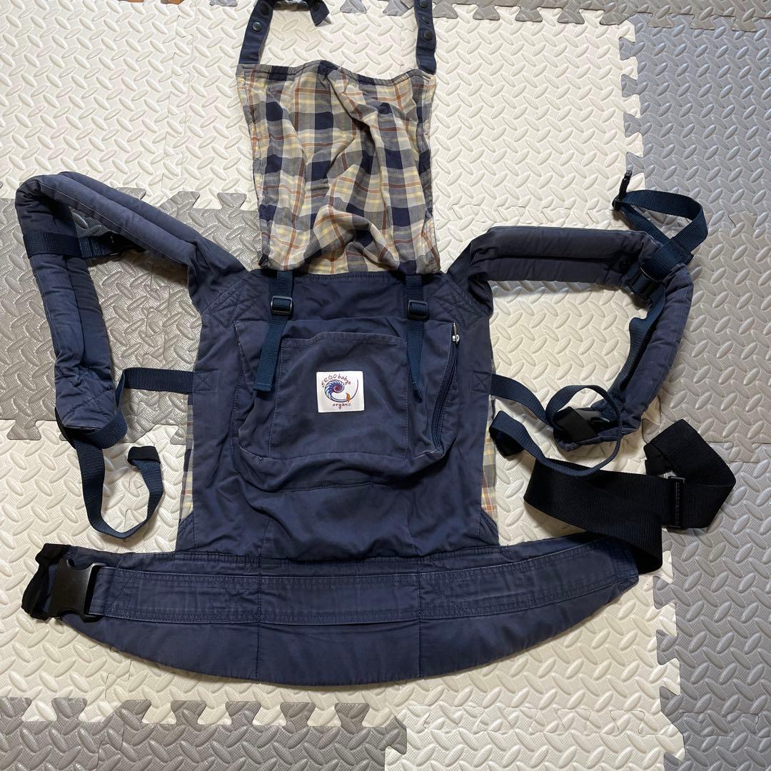 エルゴベビー抱っこ紐 ネイビー チェック柄 - メルカリ