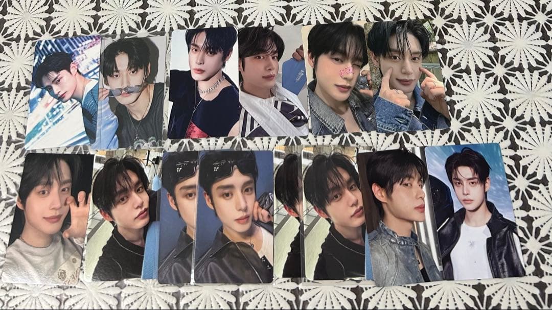 ZB1 キムジウン トレカ14枚まとめ売り - メルカリ