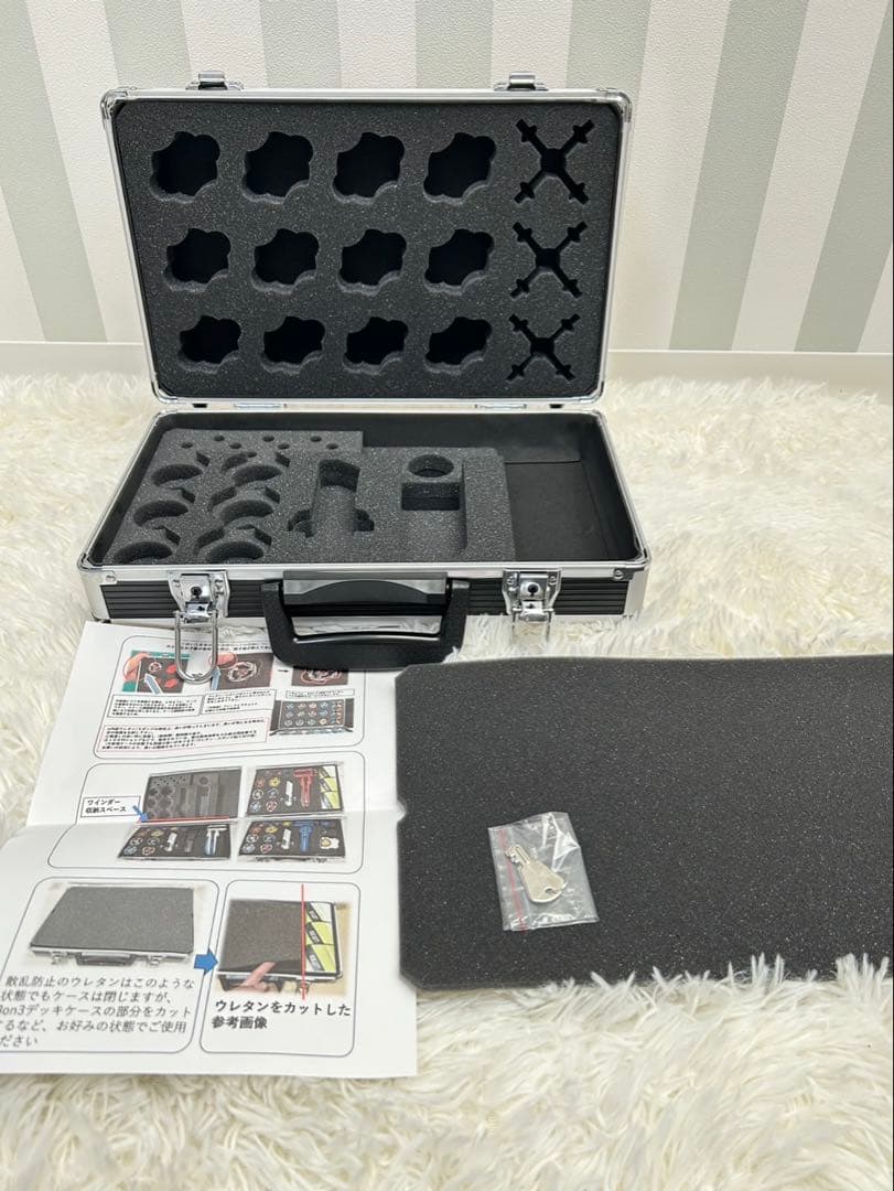 新品 ドリームボックス ベイブレードX アタッシュケース ロゴプレート