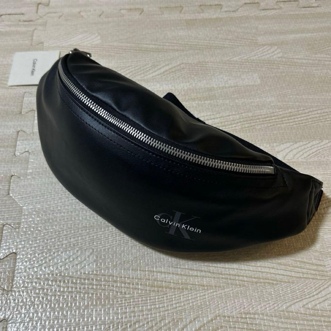 （新品未使用・海外モデル）カルバンクライン　ウエストバッグ　ボディバッグ　黒