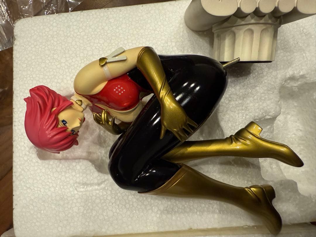 トオル様用 キューティーハニー 1/7 アイズ AIZU コールドキャスト