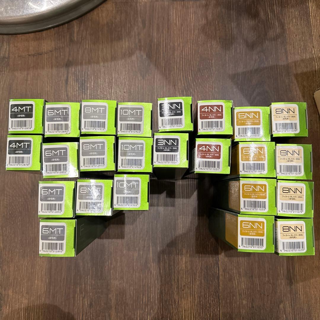 フィヨーレBLカラー　24本セット　新品未使用