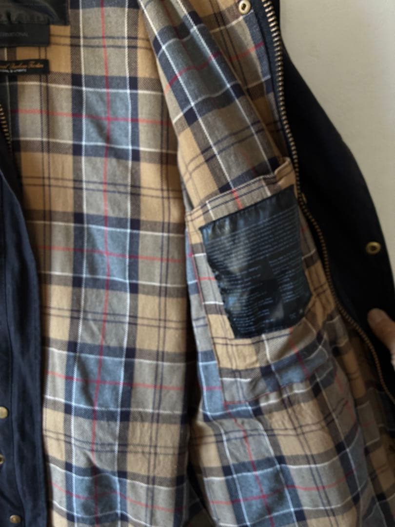 Barbour England製 インターナショナル 3ワラント 英国製 C34 - メルカリ