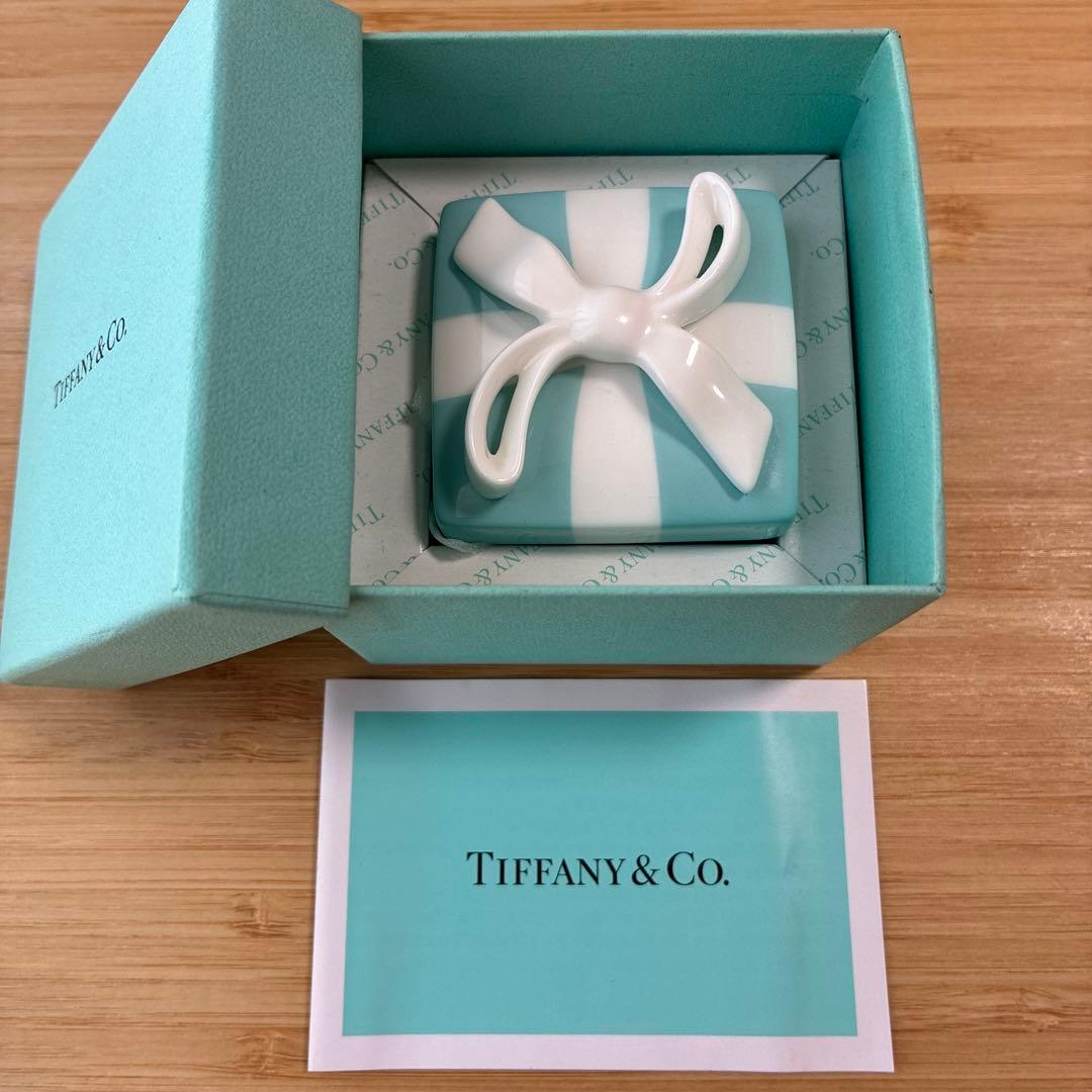 Tiffany & Co. ギフトボックス型アクセサリーケース