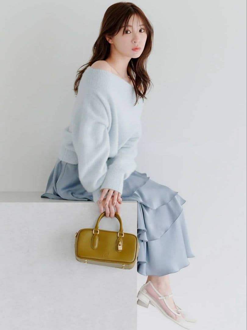 2025AW今季新作】フォックスアルパカオフショルプルオーバー SNIDEL