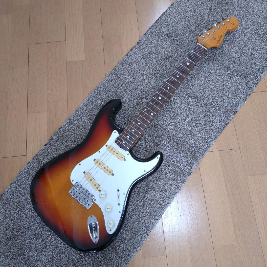 Fender JAPAN ストラトキャスター エレキギター Fender Made in Japan Traditional 60s Stratocaster Rosewood
