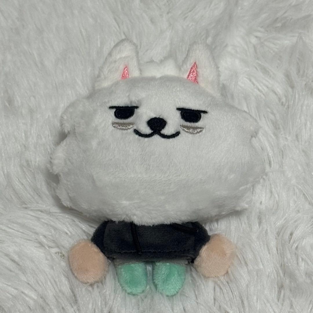 TXT プルバトゥ ヨンモン スビン キーリング 公式 - メルカリ