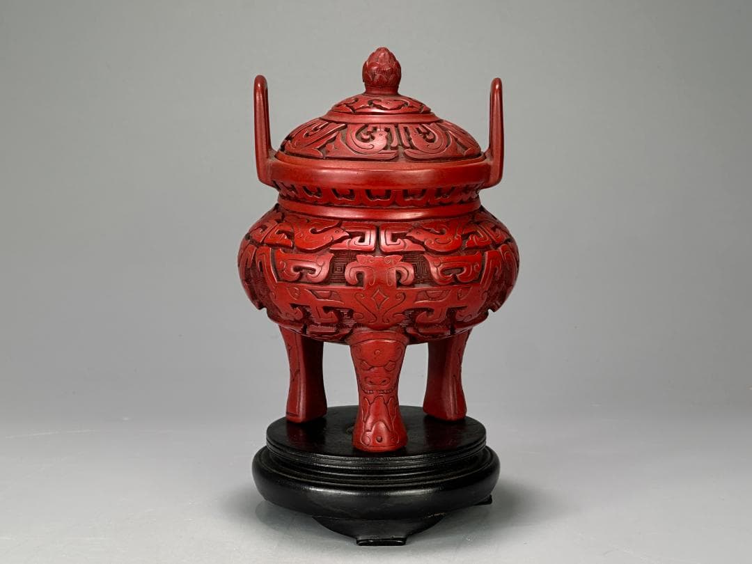 中国漆器　堆朱香炉